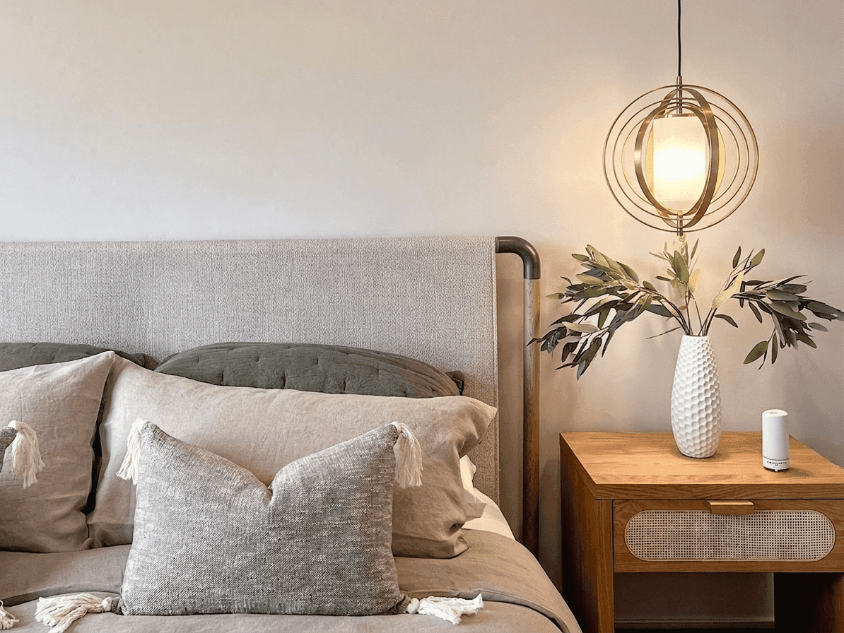 Room design edit preview revealing an updated version after a text-based request